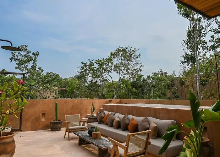 Stylish 3br With Rooftop Plunge Pool, La Veleta Tulum