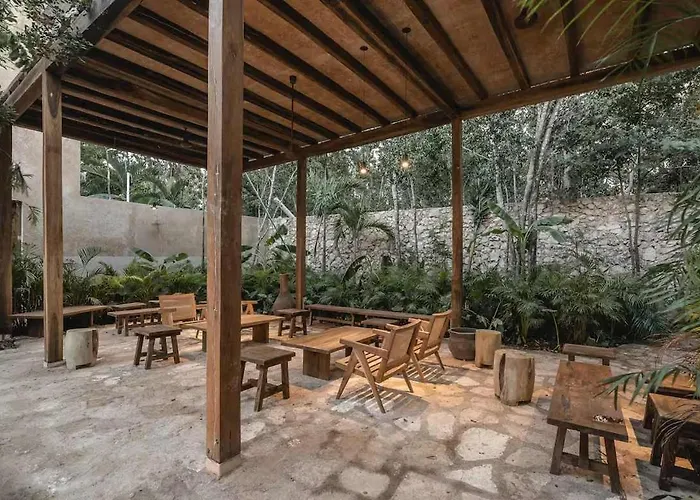 Ferienhaus Stylish 3br With Rooftop Plunge Pool, La Veleta