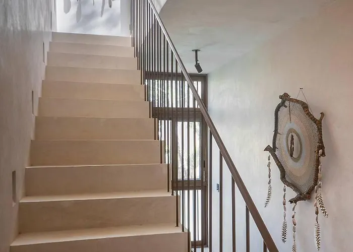 Stylish 3br With Rooftop Plunge Pool, La Veleta Ferienhaus *