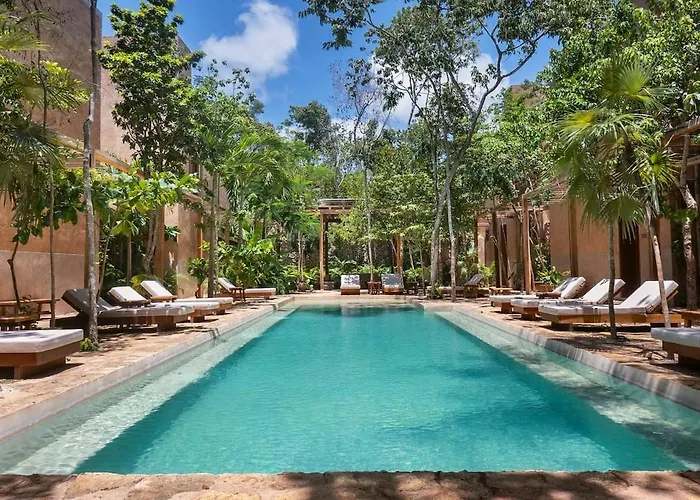 Ferienhaus Stylish 3br With Rooftop Plunge Pool, La Veleta